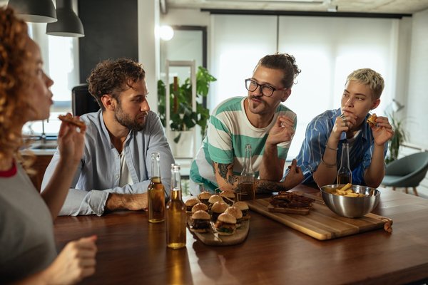 camping et observation des éclipses solaires : les événements à ne pas manquer